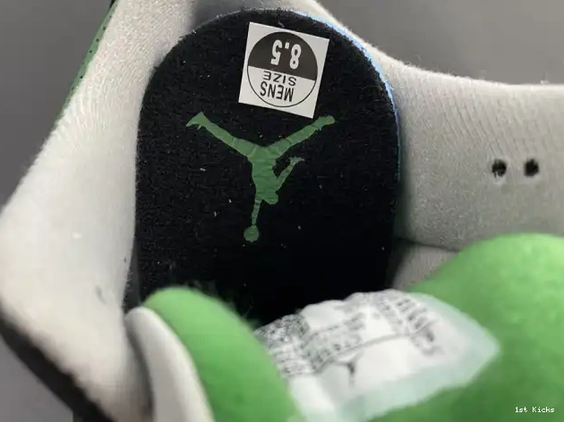 1st Kicks Shoes Jordan 3 Pine Air CT8532-030 Green 0617